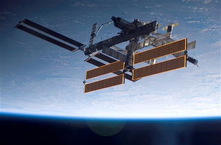 Illustration for article titled Behold the Tragic Beauty of the International Space Station